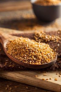 Semillas de lino doradas